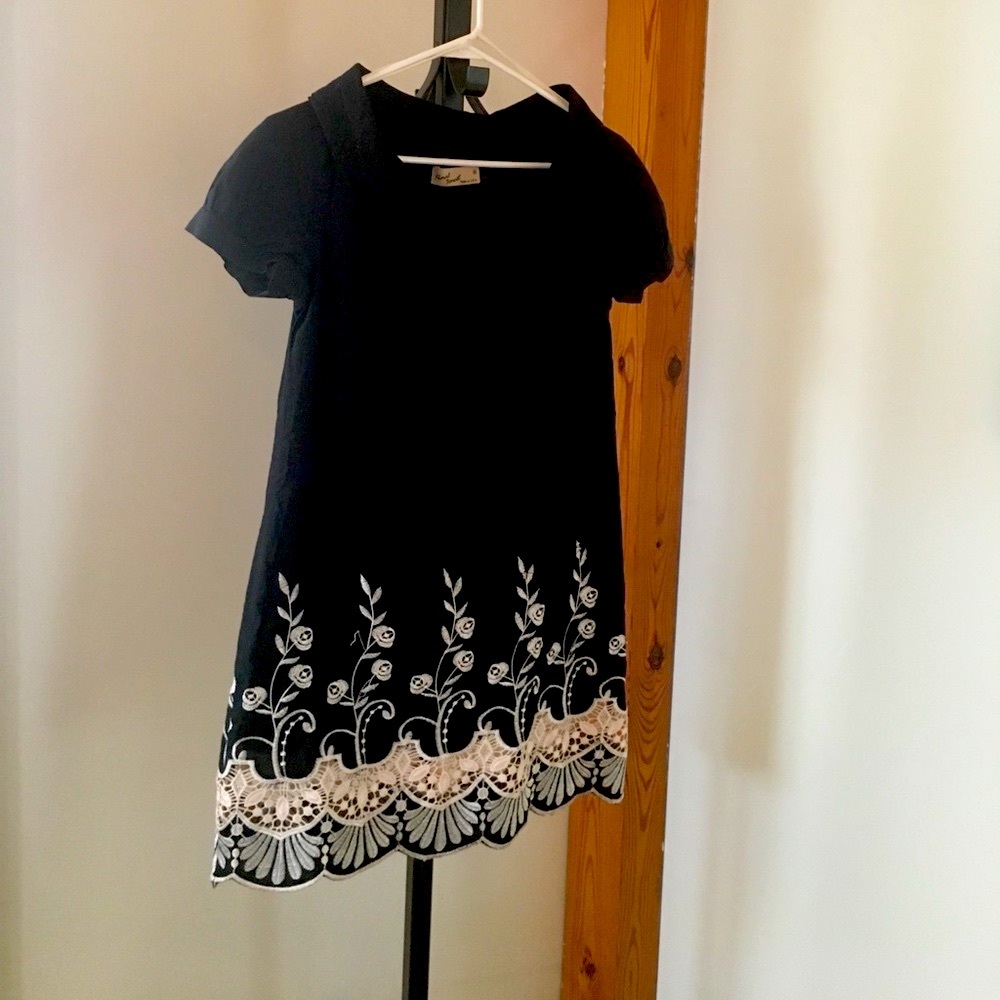 **MADE IN USA** Vintage mod style dress